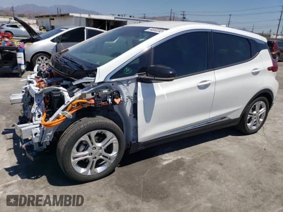 2021 Chevrolet Bolt EV LT z VIN 1G1FY6S01M4104376, wystawiony jako Copart lot #64653283 z przebiegiem 30 815 mil mil oraz . Historia ofert i sprzedaży dostępna na DreamBid. Obrazek 1.