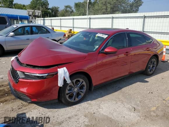2025 Honda Accord EX-L с VIN 1HGCY2F60SA006960, выставлен на аукционе Copart как лот 67475625 с пробегом 14 084 миль миль и Списание • Salvage title. История ставок и продаж доступна на DreamBid. Изображение 1.