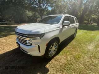 2023 Chevrolet Suburban High Country with VIN 1GNSKGKL4PR173763, listed as a Copart auction lot 85697485 with 24,229 mi miles and Clean title. Bid and sale history available at DreamBid. Image 2.
