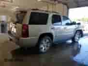 2009 Chevrolet Tahoe LTZ с VIN 1GNFC33089R177538, выставлен на аукционе Copart как лот 80501405 с пробегом 244 416 миль миль и Списание • Salvage title. История ставок и продаж доступна на DreamBid. Изображение 3.