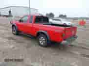 2000 Nissan Frontier XE с VIN 1N6ED26TXYC358267, выставлен на аукционе IAAI как лот 42368769 с пробегом 204 951 миль миль и . История ставок и продаж доступна на DreamBid. Изображение 3.