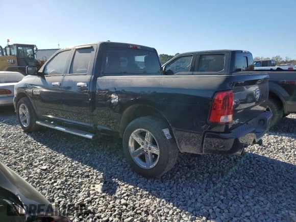 2013 Ram 1500 Tradesman z VIN 1C6RR6FT3DS641100, wystawiony jako Copart lot #86357664 z przebiegiem 156 636 mil mil oraz Szkoda całkowita • Salvage title. Historia ofert i sprzedaży dostępna na DreamBid. Obrazek 2.