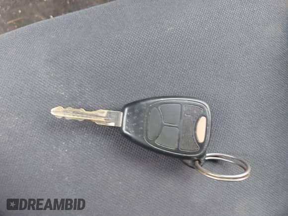 2009 Dodge Avenger SXT с VIN 1B3LC56B39N541135, выставлен на аукционе IAAI как лот 42178873 с пробегом Не указан миль и . История ставок и продаж доступна на DreamBid. Изображение 11.