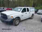 2016 Ram 1500 Express z VIN 1C6RR6FG9GS339706, wystawiony jako IAAI lot #43531673 z przebiegiem 201 358 mil mil oraz . Historia ofert i sprzedaży dostępna na DreamBid. Obrazek 17.