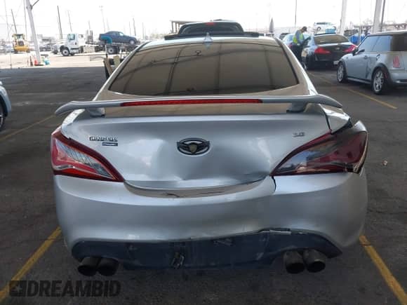 2013 Hyundai Genesis Coupe Track с VIN KMHHU6KJ9DU106148, выставлен на аукционе IAAI как лот 42961569 с пробегом 154 900 миль миль и . История ставок и продаж доступна на DreamBid. Изображение 17.