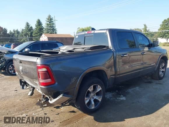 2020 Ram 1500 Laramie с VIN 1C6SRFJT9LN243234, выставлен на аукционе IAAI как лот 43207504 с пробегом 108 568 миль миль и . История ставок и продаж доступна на DreamBid. Изображение 4.