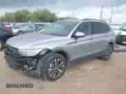 2023 Volkswagen Tiguan S с VIN 3VVRB7AX4PM015440, выставлен на аукционе IAAI как лот 42132705 с пробегом 37 482 миль миль и . История ставок и продаж доступна на DreamBid. Изображение 18.