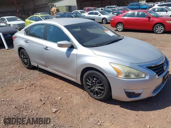 2015 Nissan Altima SL with VIN 1N4AL3AP7FC295250, listed as a IAAI auction lot 43162155 with 180,222 mi miles and . Bid and sale history available at DreamBid. Image 1.
