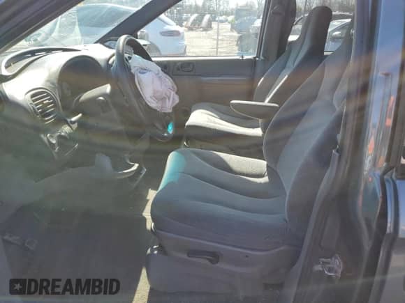 2004 Dodge Caravan SE with VIN 1D4GP24R04B520727, listed as a Copart auction lot 52002475 with 164,954 mi miles and Salvage title. Bid and sale history available at DreamBid. Image 7.