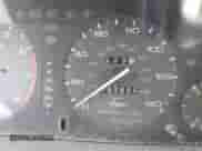 1997 Honda Accord Value z VIN 1HGCD5682VA171573, wystawiony jako IAAI lot #42238337 z przebiegiem 192 929 mil mil oraz . Historia ofert i sprzedaży dostępna na DreamBid. Obrazek 7.