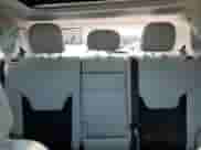2019 Jeep Compass Latitude z VIN 3C4NJCBB3KT769536, wystawiony jako Copart lot #68518575 z przebiegiem 115 621 mil mil oraz Szkoda całkowita • Salvage title. Historia ofert i sprzedaży dostępna na DreamBid. Obrazek 10.