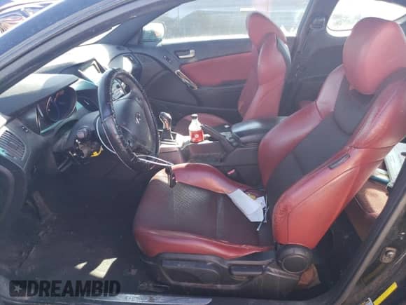 2013 Hyundai Genesis Coupe R-Spec с VIN KMHHT6KD9DU096590, выставлен на аукционе Copart как лот 37358694 с пробегом 137 046 миль миль и На запчасти • Non repairable. История ставок и продаж доступна на DreamBid. Изображение 7.