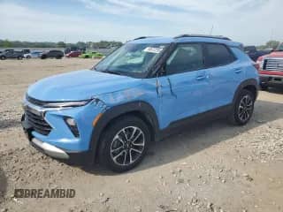 2024 Chevrolet TrailBlazer LT с VIN KL79MPSL3RB121485, выставлен на аукционе Copart как лот 68672255 с пробегом 47 451 миль миль и Списание • Salvage title. История ставок и продаж доступна на DreamBid. Изображение 1.
