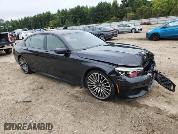 2017 BMW 7 Series 750i with VIN WBA7F0C37HGM21491, listed as a Copart auction lot 68364895 with 150,773 mi miles and Salvage title. Bid and sale history available at DreamBid. Image 4.