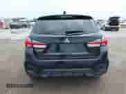 2021 Mitsubishi Outlander ES z VIN JA4APUAU7MU032574, wystawiony jako IAAI lot #42340678 z przebiegiem 81 863 mil mil oraz . Historia ofert i sprzedaży dostępna na DreamBid. Obrazek 16.