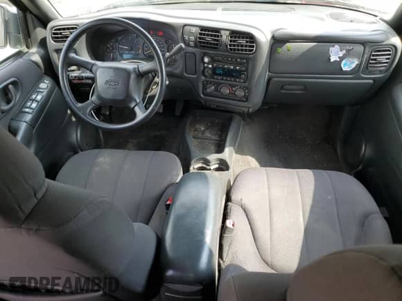 2004 Chevrolet S-10 LS z VIN 1GCDT13X54K132267, wystawiony jako Copart lot #71161265 z przebiegiem 239 585 mil mil oraz Szkoda całkowita • Salvage title. Historia ofert i sprzedaży dostępna na DreamBid. Obrazek 8.