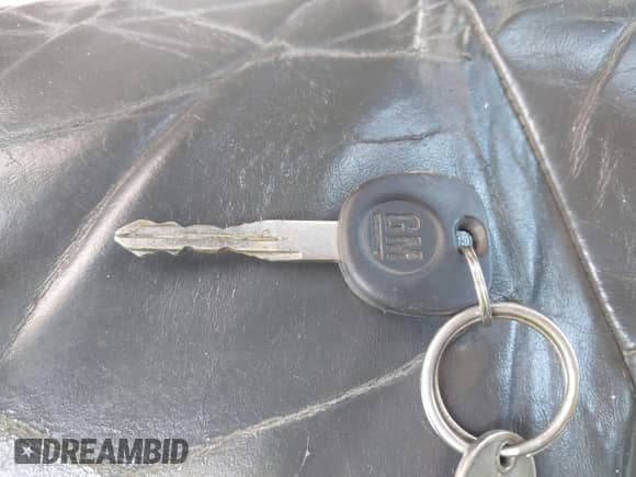 2002 Chevrolet Avalanche с VIN 3GNEK13T32G177241, выставлен на аукционе IAAI как лот 43250174 с пробегом Не указан миль и . История ставок и продаж доступна на DreamBid. Изображение 11.