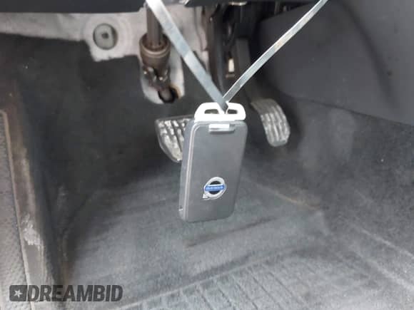 2018 Volvo S60 Dynamic с VIN YV126MFL4J2458009, выставлен на аукционе IAAI как лот 42396373 с пробегом 175 270 миль миль и . История ставок и продаж доступна на DreamBid. Изображение 11.