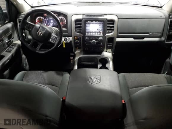 2016 Ram 1500 Big Horn z VIN 1C6RR7LT7GS137941, wystawiony jako Copart lot #79676814 z przebiegiem 121 617 mil mil oraz Szkoda całkowita • Salvage title. Historia ofert i sprzedaży dostępna na DreamBid. Obrazek 8.