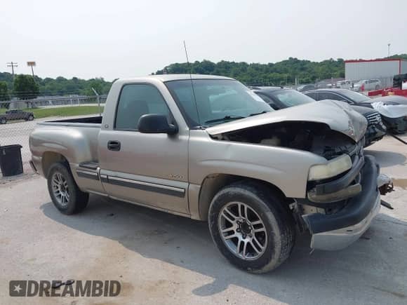 2001 Chevrolet Silverado 1500 с VIN 1GCEC14V41Z120003, выставлен на аукционе IAAI как лот 42349073 с пробегом 216 504 миль миль и . История ставок и продаж доступна на DreamBid. Изображение 14.
