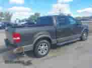 2005 Ford F-150 XLT z VIN 1FTPW12555FB31201, wystawiony jako IAAI lot #43410539 z przebiegiem 116 296 mil mil oraz . Historia ofert i sprzedaży dostępna na DreamBid. Obrazek 4.