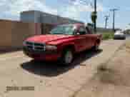 2001 Dodge Dakota с VIN 1B7GL22X61S151281, выставлен на аукционе Copart как лот 70411185 с пробегом 213 055 миль миль и Списание • Salvage title. История ставок и продаж доступна на DreamBid. Изображение 2.