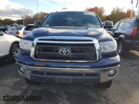 2013 Toyota Tundra with VIN 5TFDY5F17DX283422, listed as a Copart auction lot 82744775 with 216,601 mi miles and Salvage title. Bid and sale history available at DreamBid. Image 5.