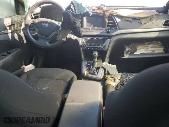 2017 Hyundai Elantra SE с VIN 5NPD84LF8HH199783, выставлен на аукционе Copart как лот 84348855 с пробегом Не указан миль и Списание • Salvage title. История ставок и продаж доступна на DreamBid. Изображение 8.