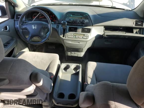 2006 Honda Odyssey EX z VIN 5FNRL384X6B108109, wystawiony jako Copart lot #71307835 z przebiegiem 172 458 mil mil oraz Szkoda całkowita • Salvage title. Historia ofert i sprzedaży dostępna na DreamBid. Obrazek 8.