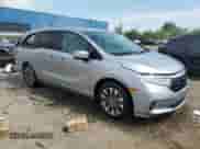 2024 Honda Odyssey EX-L z VIN 5FNRL6H67RB044781, wystawiony jako Copart lot #67966845 z przebiegiem 15 828 mil mil oraz Szkoda całkowita • Salvage title. Historia ofert i sprzedaży dostępna na DreamBid. Obrazek 4.