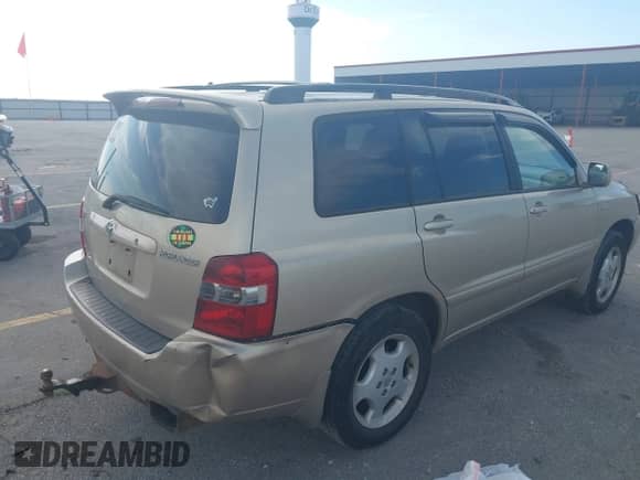 2005 Toyota Highlander с VIN JTEEP21A050088555, выставлен на аукционе IAAI как лот 43018552 с пробегом 380 000 миль миль и . История ставок и продаж доступна на DreamBid. Изображение 4.