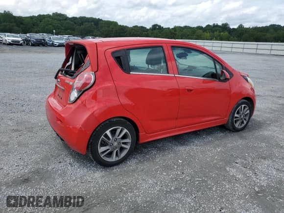 2015 Chevrolet Spark LT с VIN KL8CL6S06FC711013, выставлен на аукционе Copart как лот 68749615 с пробегом 64 097 миль миль и Списание • Salvage title. История ставок и продаж доступна на DreamBid. Изображение 3.
