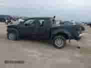 2017 Nissan Frontier Pro-4X z VIN 1N6AD0EV4HN757685, wystawiony jako IAAI lot #41443369 z przebiegiem 72 963 mil mil oraz . Historia ofert i sprzedaży dostępna na DreamBid. Obrazek 14.