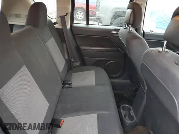 2014 Jeep Compass Sport с VIN 1C4NJDBB1ED572249, выставлен на аукционе Copart как лот 86251595 с пробегом 201 223 миль миль и Чистый • Clean title. История ставок и продаж доступна на DreamBid. Изображение 11.