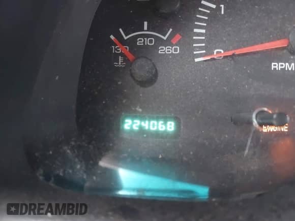 1999 Dodge Dakota SLT z VIN 1B7GL22X3XS155894, wystawiony jako IAAI lot #41938830 z przebiegiem 224 068 mil mil oraz . Historia ofert i sprzedaży dostępna na DreamBid. Obrazek 7.