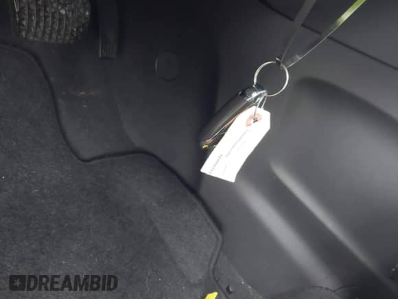 2021 Chevrolet Equinox LS z VIN 3GNAXSEVXMS112830, wystawiony jako IAAI lot #41590525 z przebiegiem 63 459 mil mil oraz . Historia ofert i sprzedaży dostępna na DreamBid. Obrazek 11.