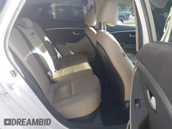2013 Hyundai Elantra с VIN KMHD35LE8DU121771, выставлен на аукционе IAAI как лот 43455479 с пробегом 145 211 миль миль и . История ставок и продаж доступна на DreamBid. Изображение 8.