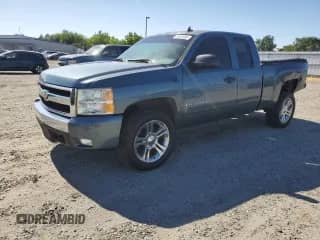 2007 Chevrolet Silverado 1500 2LT z VIN 2GCEC19J171536467, wystawiony jako Copart lot #58323695 z przebiegiem 278 293 mil mil oraz Szkoda całkowita • Salvage title. Historia ofert i sprzedaży dostępna na DreamBid. Obrazek 1.