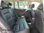 2011 Volkswagen Tiguan SEL с VIN WVGAV7AXXBW549291, выставлен на аукционе Copart как лот 61309895 с пробегом 89 428 миль миль и Списание • Salvage title. История ставок и продаж доступна на DreamBid. Изображение 11.