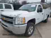 2012 Chevrolet Silverado 2500HD Work Truck z VIN 1GB0CVCG3CF144998, wystawiony jako IAAI lot #41381779 z przebiegiem 356 380 mil mil oraz . Historia ofert i sprzedaży dostępna na DreamBid. Obrazek 16.