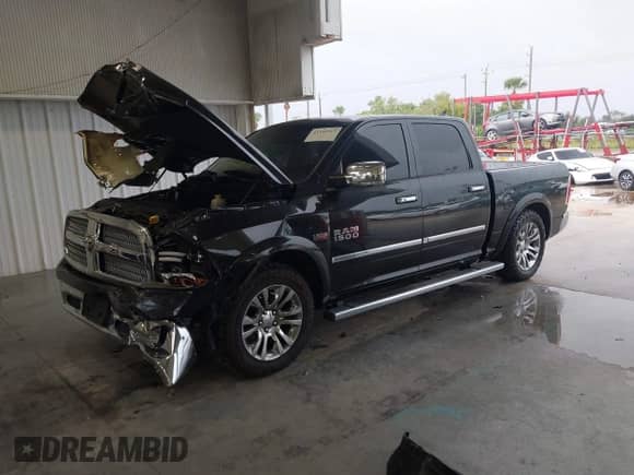 2015 Ram 1500 Laramie Longhorn с VIN 1C6RR7PT2FS660230, выставлен на аукционе IAAI как лот 43355515 с пробегом 51 977 миль миль и . История ставок и продаж доступна на DreamBid. Изображение 2.