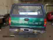 2000 Chevrolet Silverado 1500 with VIN 1GCEC14V9YE336558, listed as a Copart auction lot 48103205 with 265,858 mi miles and Clean title. Bid and sale history available at DreamBid. Image 6.