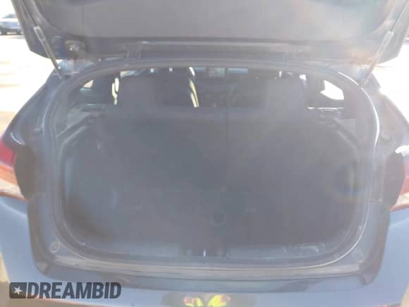 2020 Hyundai Veloster 2.0 with VIN KMHTG6AF5LU027945, listed as a IAAI auction lot 41004918 with 119,015 mi miles and . Bid and sale history available at DreamBid. Image 16.