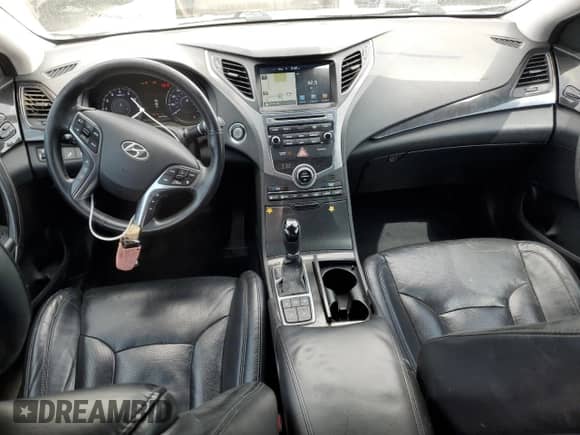 2017 Hyundai Azera Limited with VIN KMHFH4JG8HA579181, listed as a Copart auction lot 55762835 with 144,145 mi miles and Salvage title. Bid and sale history available at DreamBid. Image 8.