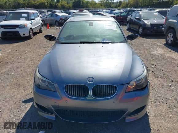 2008 BMW 5 Series M5 с VIN WBSNB93558CX07996, выставлен на аукционе IAAI как лот 43480298 с пробегом 156 171 миль миль и . История ставок и продаж доступна на DreamBid. Изображение 12.