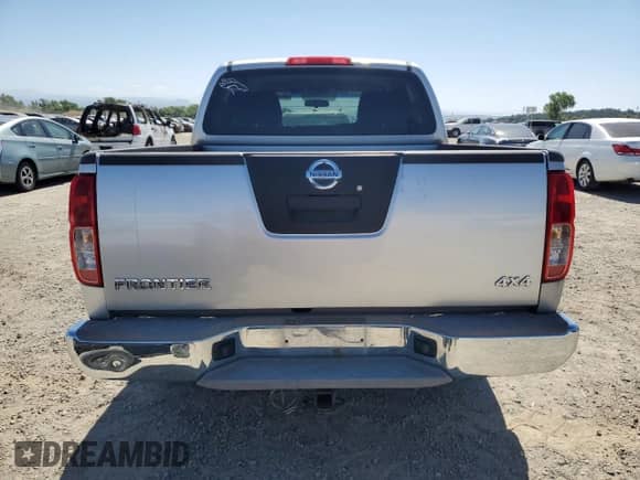 2005 Nissan Frontier LE с VIN 1N6AD07W95C443995, выставлен на аукционе Copart как лот 61102285 с пробегом 248 740 миль миль и Чистый • Clean title. История ставок и продаж доступна на DreamBid. Изображение 6.