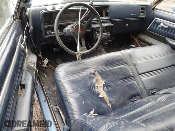 1980 Chevrolet Malibu с VIN 1W27KAB445289, выставлен на аукционе Copart как лот 83806964 с пробегом 104 631 миль миль и Списание • Salvage title. История ставок и продаж доступна на DreamBid. Изображение 8.