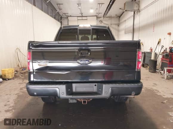 2012 Ford F-150 XL с VIN 1FTFW1ETXCKD24714, выставлен на аукционе IAAI как лот 43162302 с пробегом 228 039 миль миль и . История ставок и продаж доступна на DreamBid. Изображение 15.