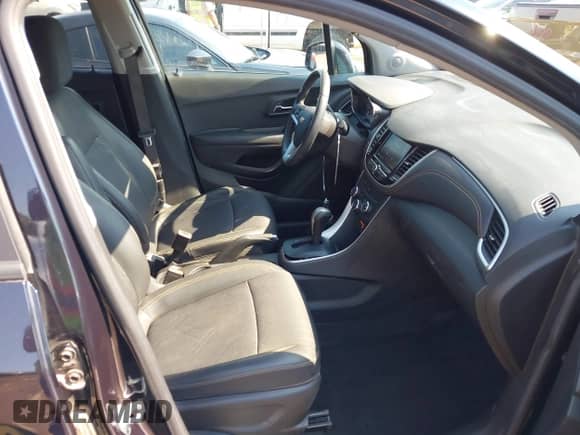 2021 Chevrolet Trax LT с VIN KL7CJLSB4MB311304, выставлен на аукционе IAAI как лот 42942191 с пробегом 45 597 миль миль и . История ставок и продаж доступна на DreamBid. Изображение 5.
