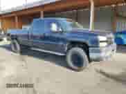 2007 Chevrolet Silverado 2500HD LT1 z VIN 1GCHK23D77F172251, wystawiony jako Copart lot #54416025 z przebiegiem 299 567 mil mil oraz Nie do naprawy • Non repairable. Historia ofert i sprzedaży dostępna na DreamBid. Obrazek 4.